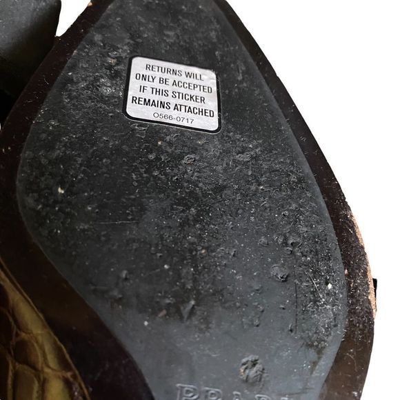 Prada loafer. Made in Italy - Picture 10 of 12